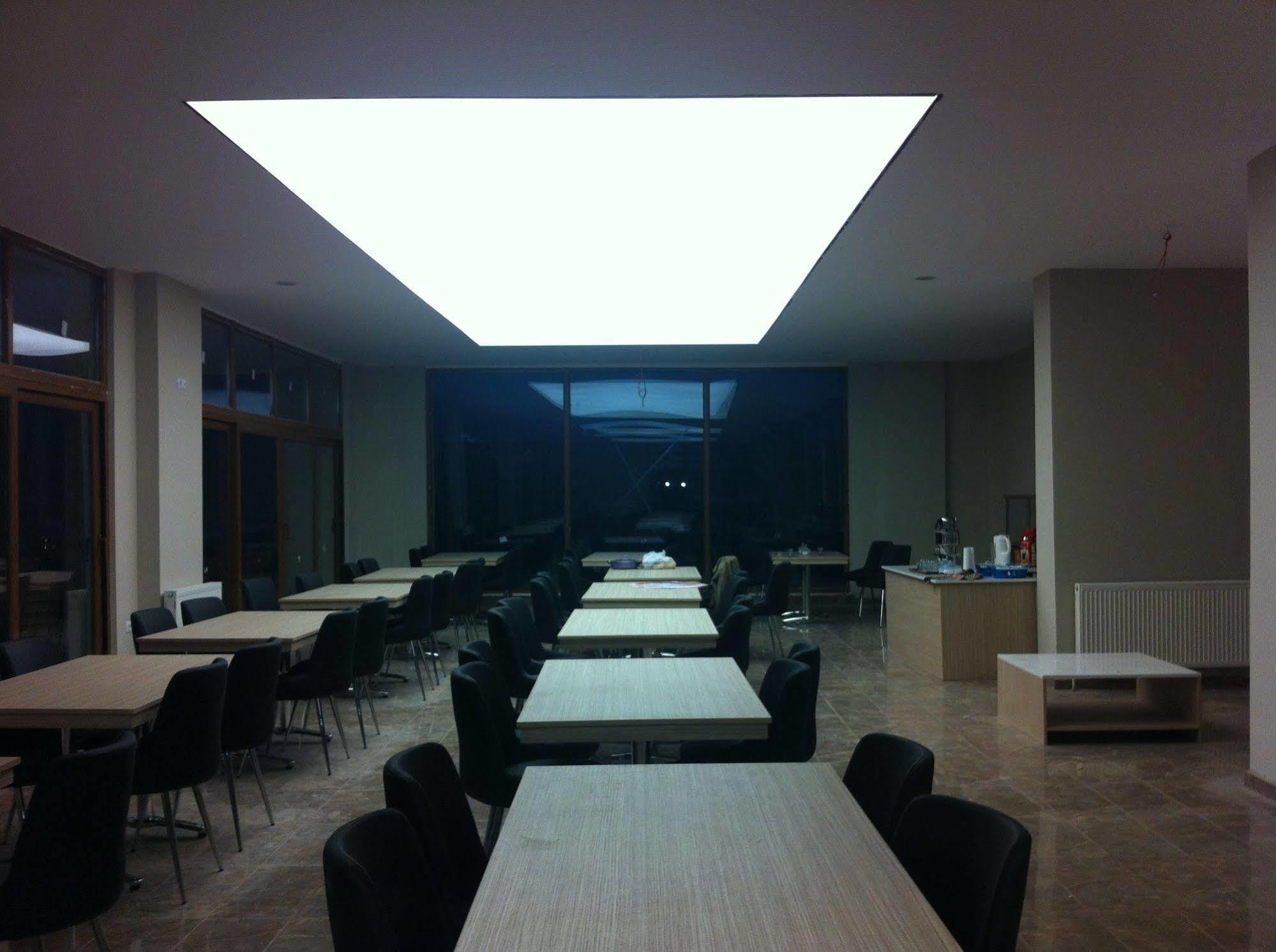 Durak Hotel Corum Esterno foto